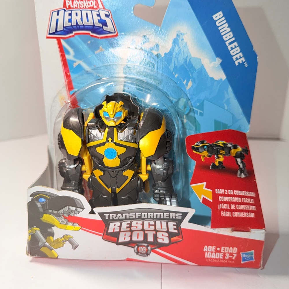 Transformers Rescue Bots Bumblebee Action Figure - Yellow & Black